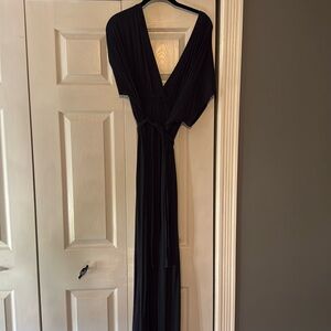 Size large off the shoulder floor length tshirt dress with belt.